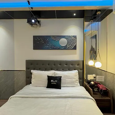 M&H Hotel Ho Chi Minh City Exterior photo
